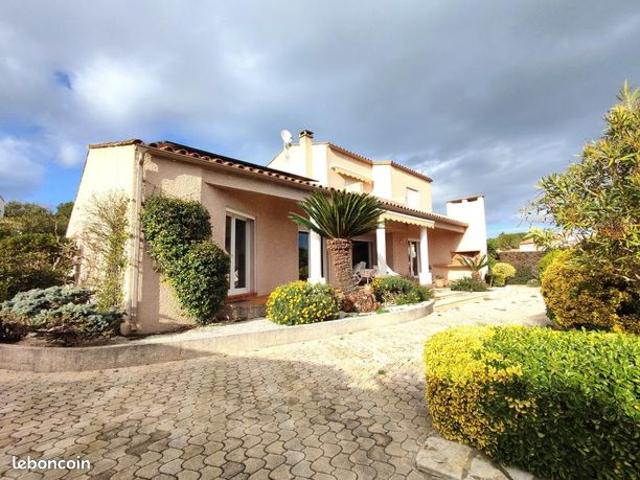 Villa 4 pièces 150 m²