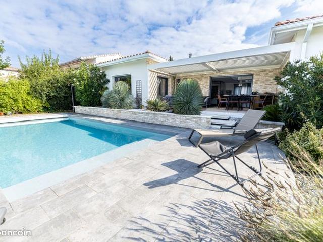 Villa 4 pièces 150 m²