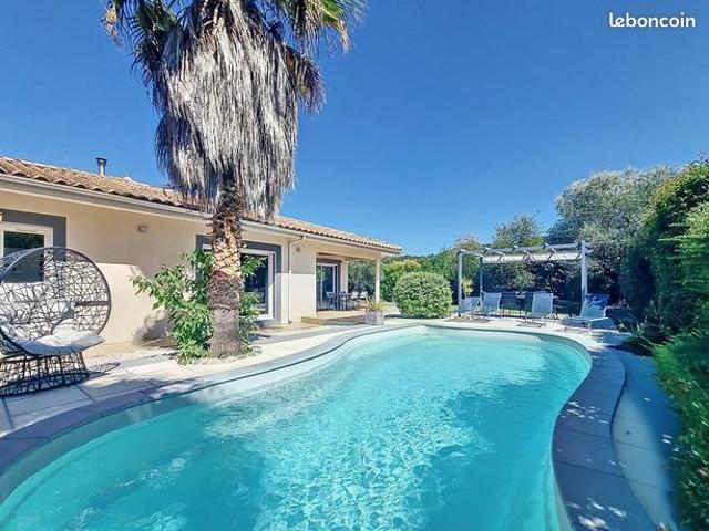 Villa 4 pièces 150 m²