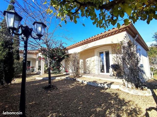 Villa 4 pièces 150 m²