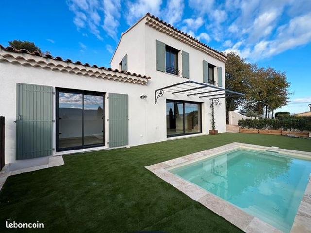 Villa 4 pièces 152 m²