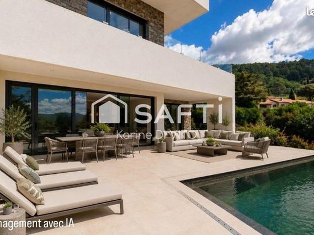 Villa 4 pièces 154 m²