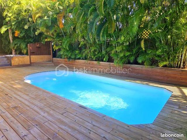 Villa 4 pièces 155 m²