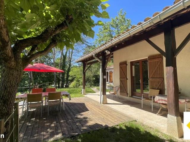 Villa 4 pièces 155 m²