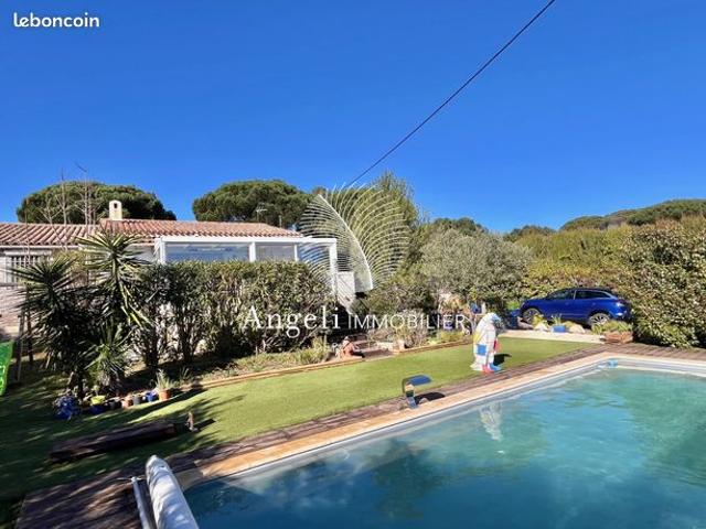 Villa 4 pièces 156 m²