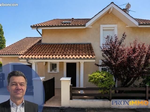 Villa 4 pièces 156 m²