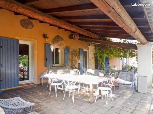 Villa 4 pièces 159 m²