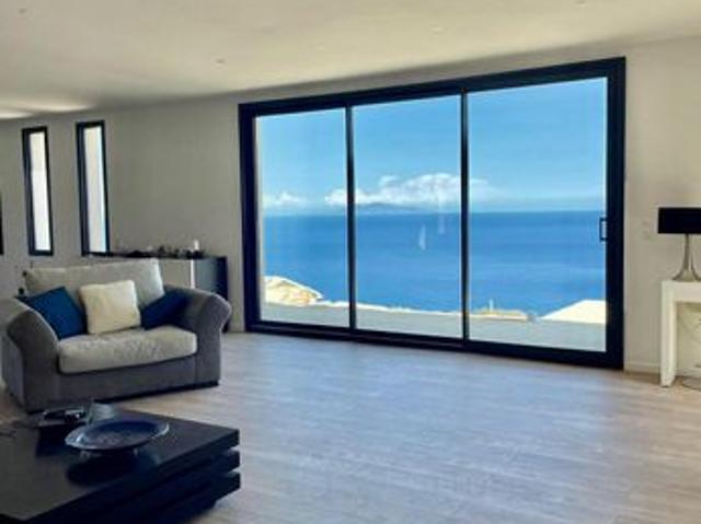 Villa 4 pièces 160 m²