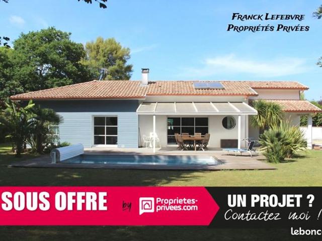 Villa 4 pièces 160 m²