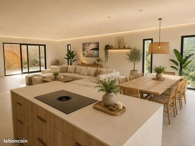 Villa 4 pièces 160 m²