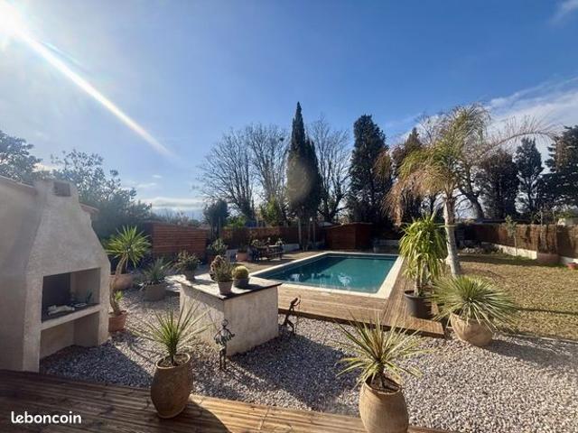 Villa 4 pièces 160 m²