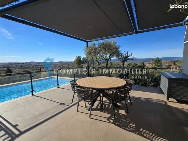 Villa 4 pièces 160 m²