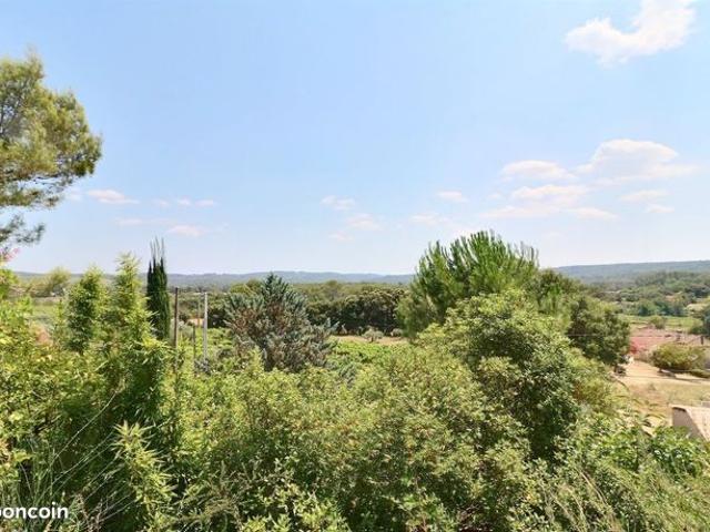 Villa 4 pièces 160 m²