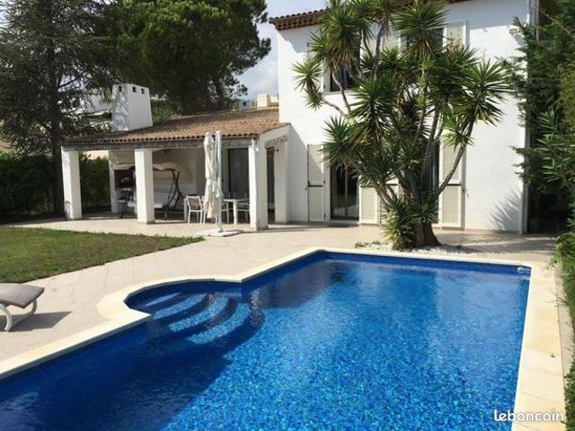 Villa 5 pièces 161 m²