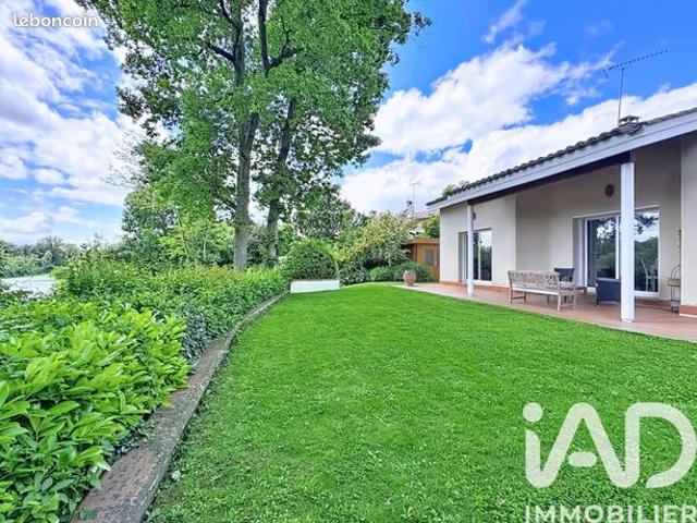 Villa 4 pièces 161 m²