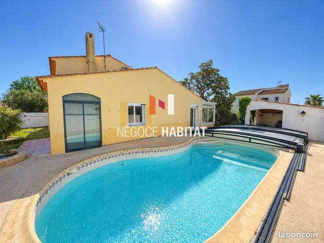 Villa 4 pièces 162 m²