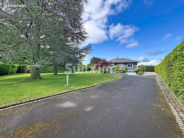 Villa 4 pièces 163 m²