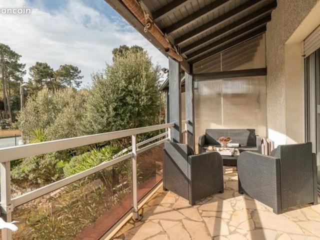 Villa 4 pièces 164 m²