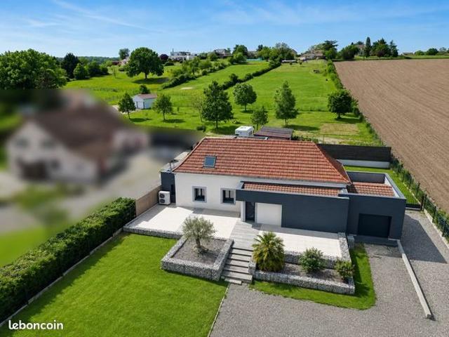 Villa 4 pièces 167 m²