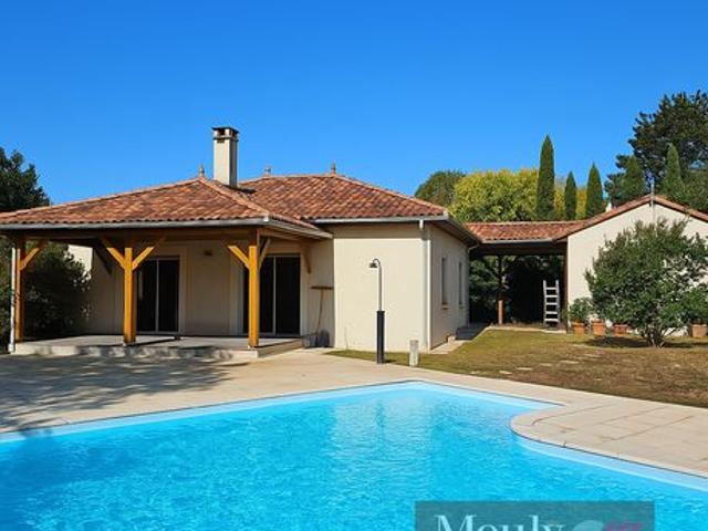 Villa 4 pièces 168 m²