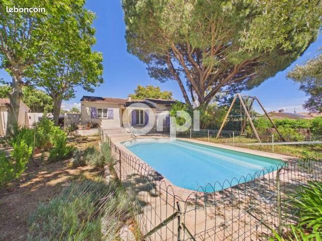Villa 4 pièces 169 m²