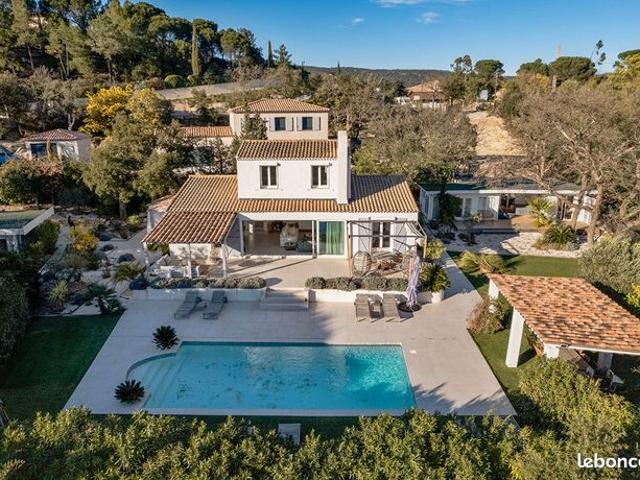 Villa 4 pièces 170 m²