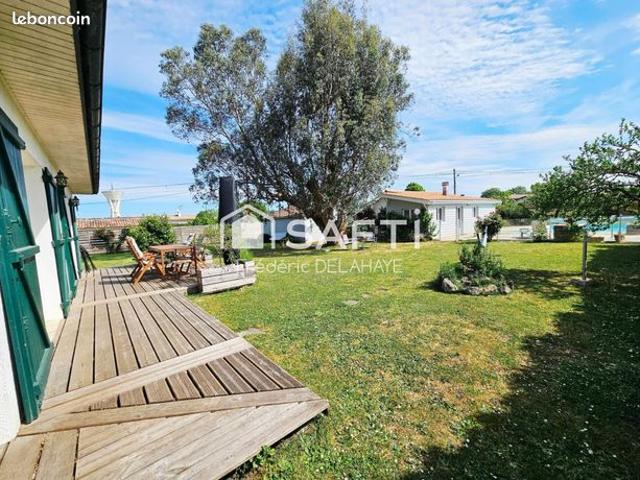 Villa 4 pièces 170 m²