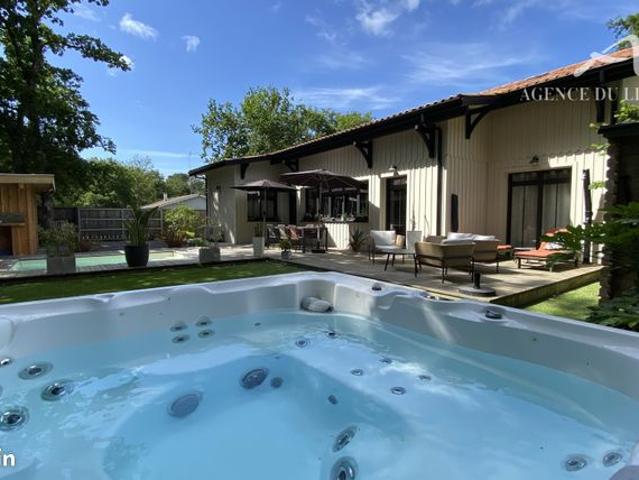 Villa 4 pièces 170 m²