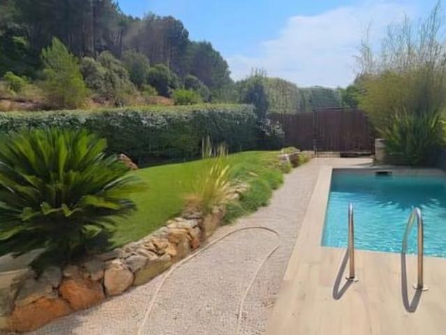 Villa 4 pièces 106 m²