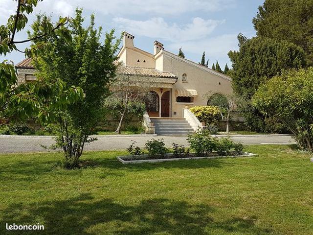 Villa 4 pièces 179 m²