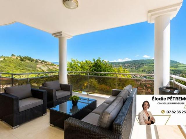 Villa 4 pièces 190 m²