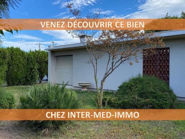 Villa 4 pièces de plain pied avec patio central, jardin clos, ga