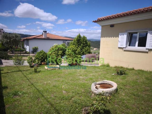 villa 4 quarto, Vila Real Chaves 5425 DS102518654