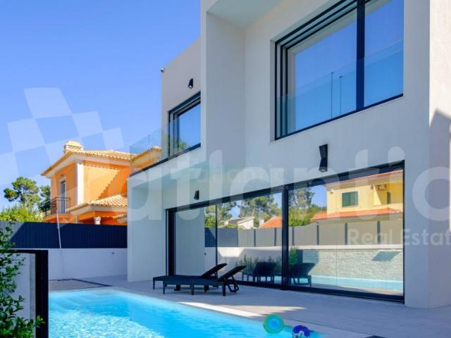 villa 4 quarto, Almada Setúbal DLS83752591