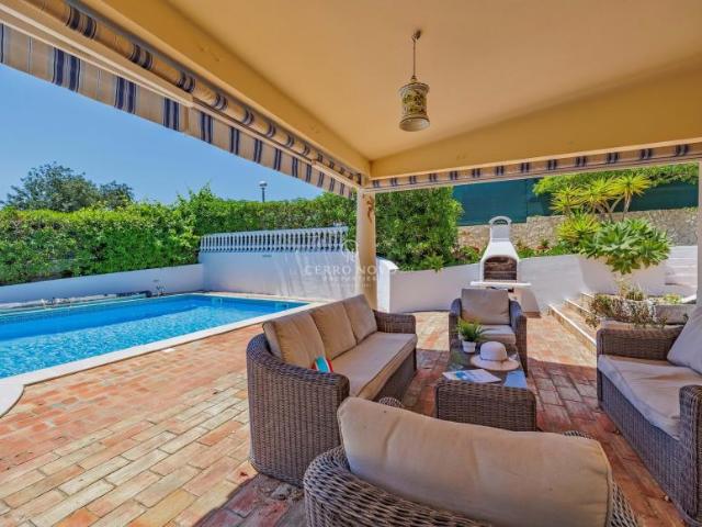 villa 4 quarto, Albufeira Algarve DLS90977166