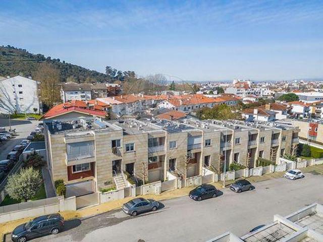 villa 4 quarto, Braga Braga DLS101198997