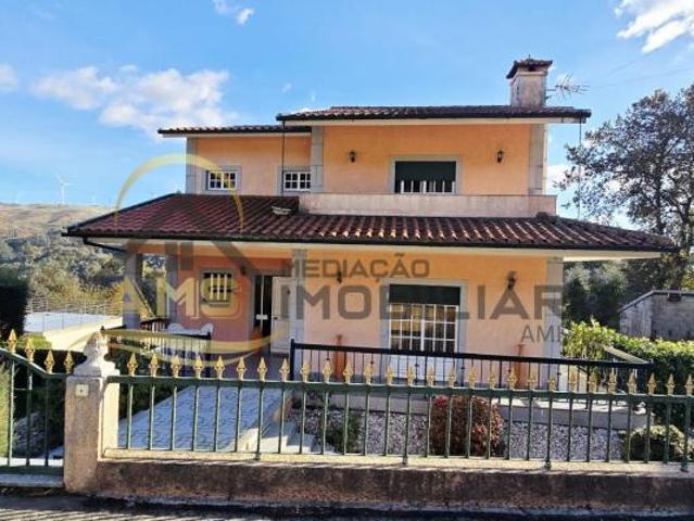 villa 4 quarto, Braga Fafe 4820 DLS96933628