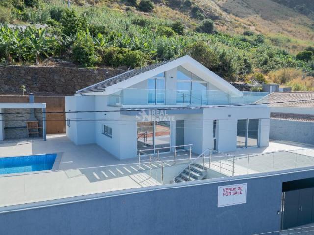 villa 4 quarto, Calheta Ilha da Madeira DLS85690241