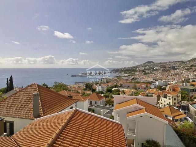 villa 4 quarto, Funchal Ilha da Madeira DLS84903032