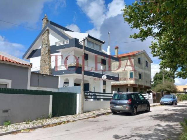 villa 4 quarto, Lisboa Odivelas 1685 DS102467968