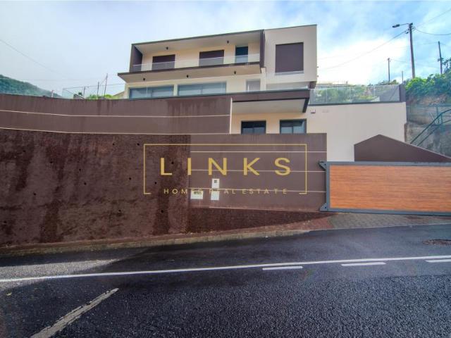 villa 4 quarto, Machico Ilha da Madeira DLS95691595