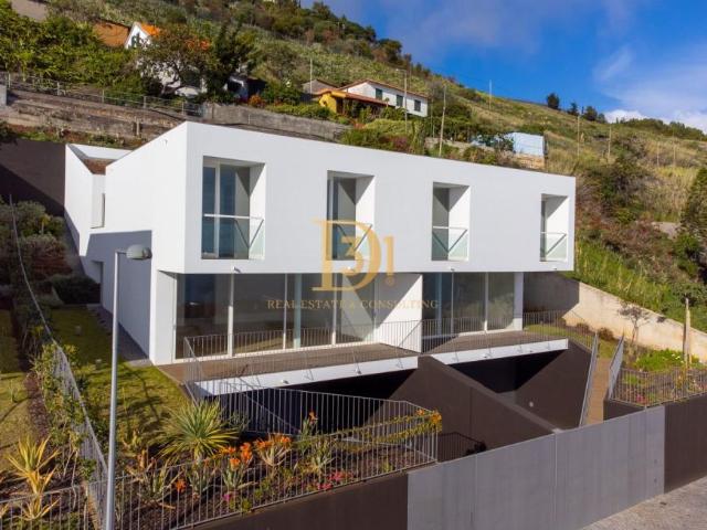 villa 4 quarto, Madeira Funchal 9000 DLS102701186