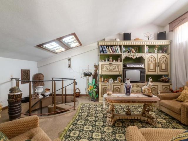 villa 4 quarto, Maia Porto DLS102274185