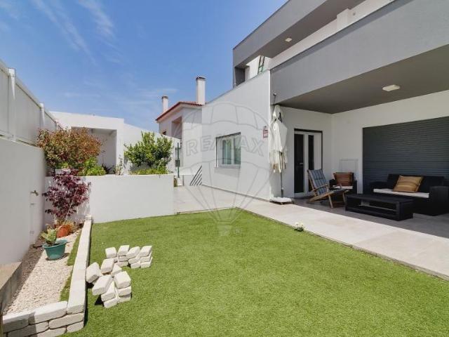villa 4 quarto, Odivelas Lisboa DS102884188