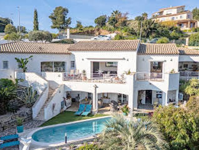 Villa avec jardin