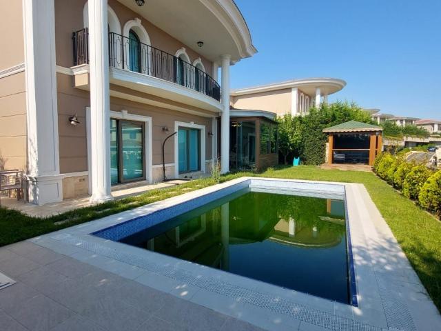 Villa 5+2 İstanbul, Türkiye 138759
