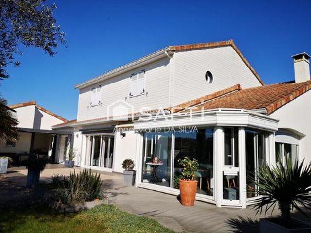 Villa 5 chambres, Bonneuil Matours Poitou Charentes 86210 DLS88595341