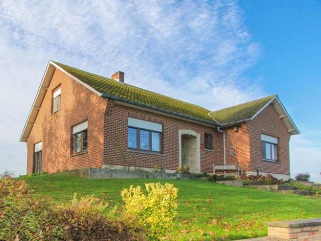Villa 5 chambres dans un cadre champêtre proche de tout