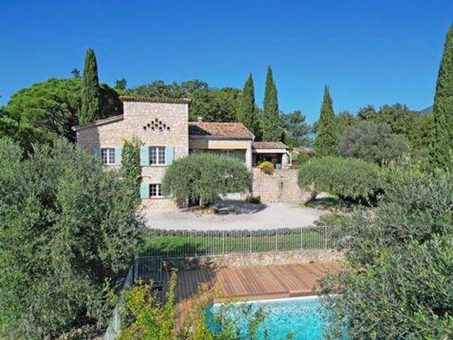 Villa 5 chambres, Le Rouret Provence Alpes Côte d'Azur 06650 ES85962575
