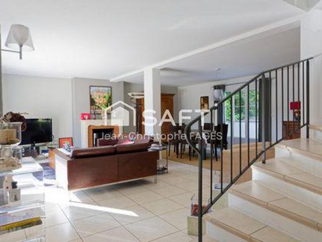 Villa 5 chambres, Limay Île de France 78520 ES83248538